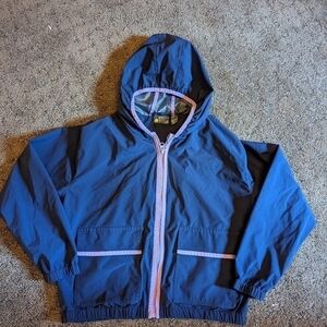 𝅺GIRLS Zella Raincoat size XL